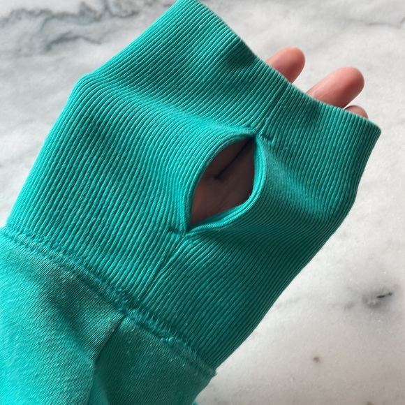 Gap Fit Turquoise Zip Down Hooded Sweatshirt - Size Medium - Picture 6 of 7